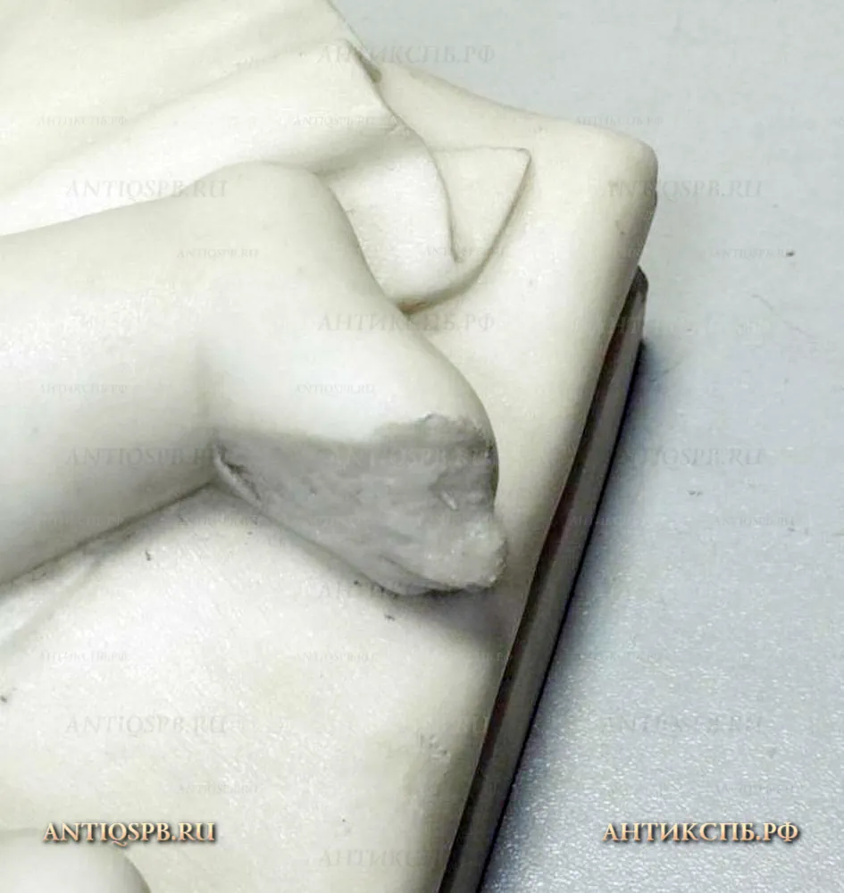 Скульптура мраморная "Спящий младенец". ХIХ век. №18257 